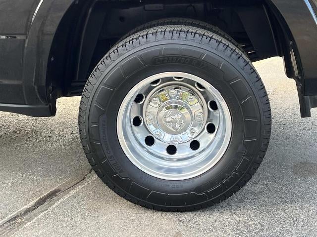 2026 RAM 3500 Limited 4x4 Crew Cab 8' Box