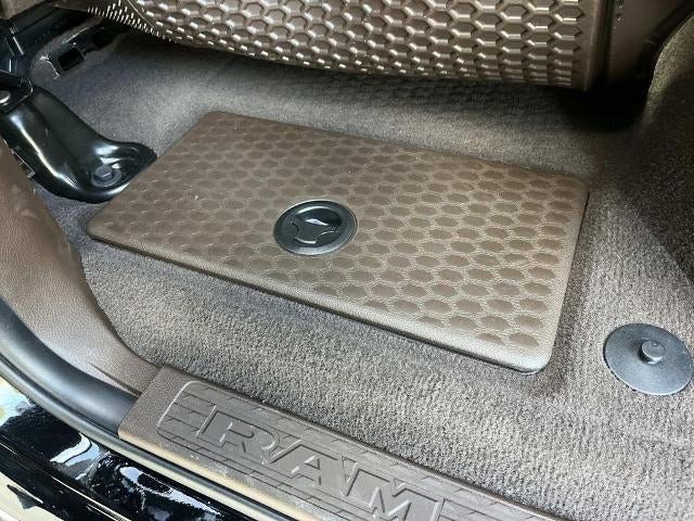 2026 RAM 3500 Limited 4x4 Crew Cab 8' Box