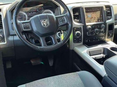 2016 RAM 1500 4WD Crew Cab 5.7 Ft Box Big Horn