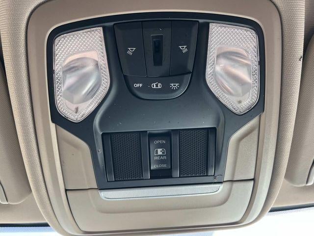 2020 RAM 2500 Tradesman 4x4 Crew Cab 6'4" Box