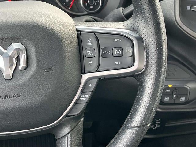 2026 RAM 2500 Tradesman 4x4 Crew Cab 6'4" Box