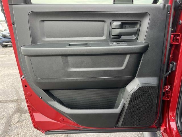 2026 RAM 2500 Tradesman 4x4 Crew Cab 6'4" Box