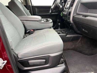 2017 RAM 2500 Tradesman 4x4 Crew Cab 6'4" Box