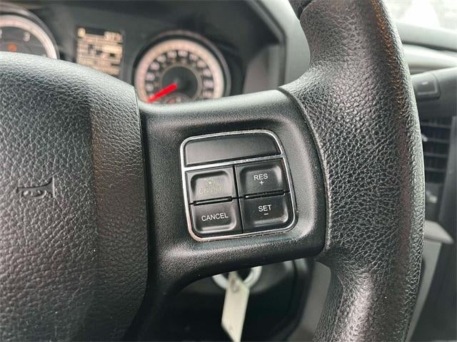 2017 RAM 2500 Tradesman 4x4 Crew Cab 6'4" Box