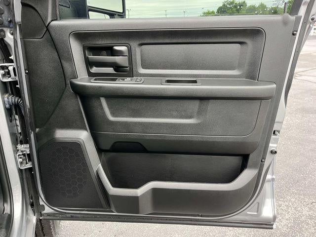 2024 RAM 2500 Tradesman 4x4 Crew Cab 6'4" Box