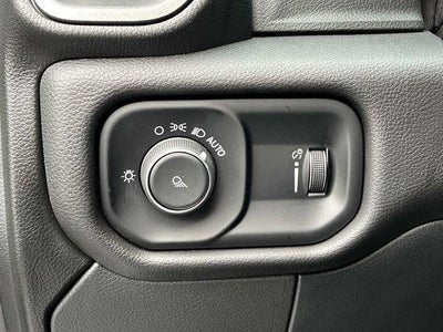 2024 RAM 2500 Tradesman 4x4 Crew Cab 6'4" Box
