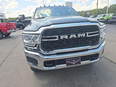 2024 RAM 2500 Tradesman 4x4 Crew Cab 6'4" Box