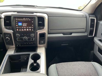 2014 RAM 2500 4WD Crew Cab 6.4 Ft Box SLT