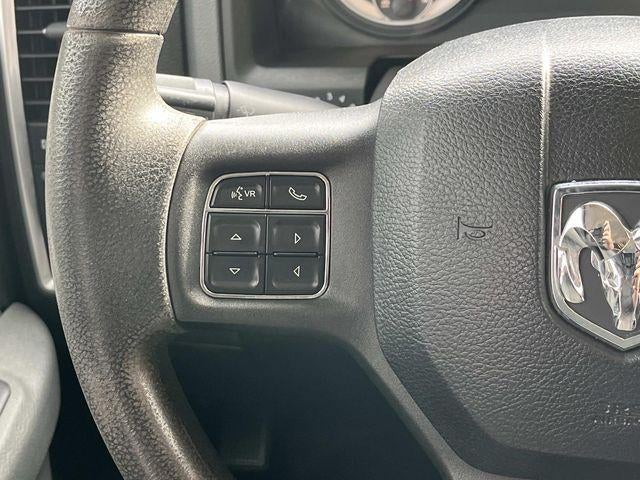 2014 RAM 2500 4WD Crew Cab 6.4 Ft Box SLT