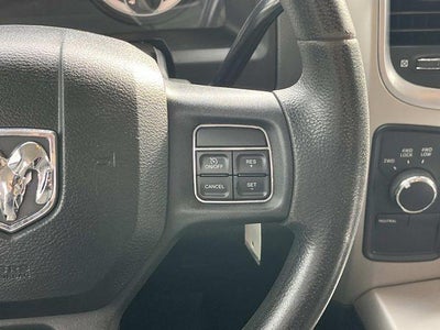 2014 RAM 2500 4WD Crew Cab 6.4 Ft Box SLT