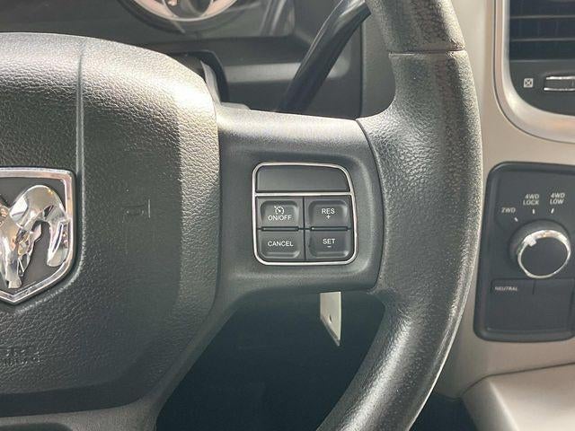 2014 RAM 2500 4WD Crew Cab 6.4 Ft Box SLT