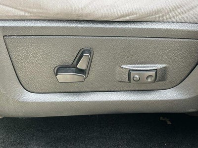 2014 RAM 2500 4WD Crew Cab 6.4 Ft Box SLT
