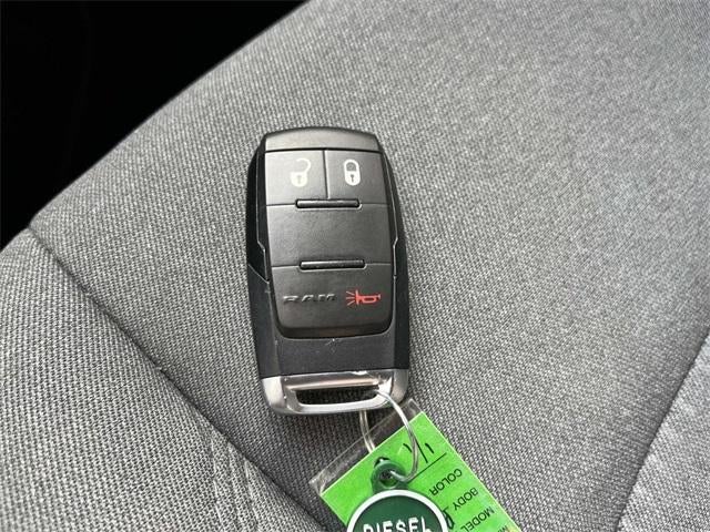 2024 RAM 2500 Big Horn 4x4 Crew Cab 6'4" Box