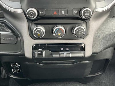 2022 RAM 2500 Big Horn 4x4 Crew Cab 6'4" Box