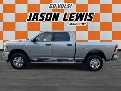 2022 RAM 2500 Big Horn 4x4 Crew Cab 6'4" Box