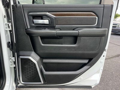 2024 RAM 2500 Laramie 4x4 Crew Cab 6'4" Box