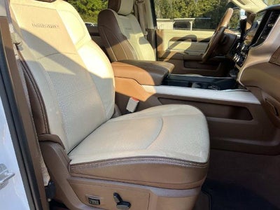 2022 RAM 2500 Laramie 4x4 Crew Cab 6'4" Box