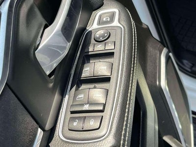 2020 RAM 2500 Laramie 4x4 Crew Cab 6'4" Box