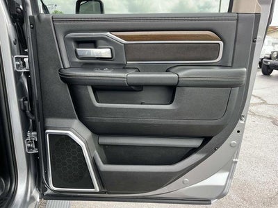 2024 RAM 2500 Laramie 4x4 Crew Cab 6'4" Box
