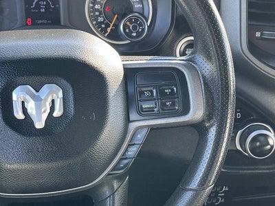 2022 RAM 2500 Tradesman 4x4 Crew Cab 8' Box