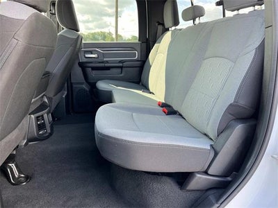 2023 RAM 4500 Chassis Cab SLT 4x4 Crew Cab 60" CA 173.4" WB