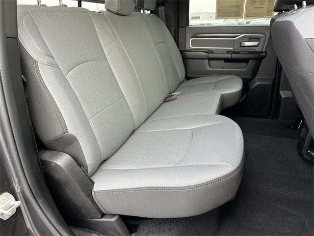 2023 RAM 4500 Chassis Cab SLT 4x4 Crew Cab 60" CA 173.4" WB