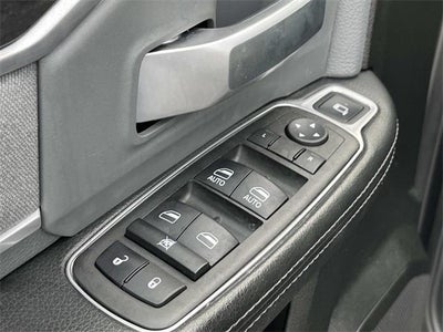 2023 RAM 4500 Chassis Cab SLT 4x4 Crew Cab 60" CA 173.4" WB