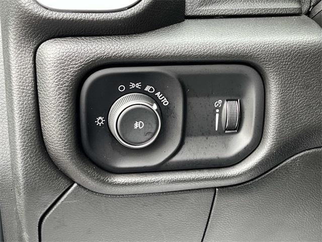 2023 RAM 4500 Chassis Cab SLT 4x4 Crew Cab 60" CA 173.4" WB