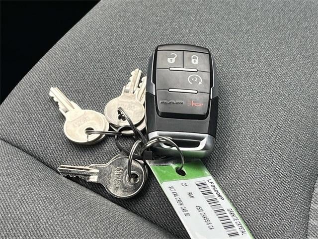 2023 RAM 4500 Chassis Cab SLT 4x4 Crew Cab 60" CA 173.4" WB