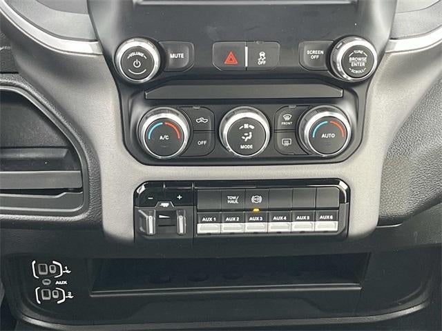 2024 RAM 4500 Chassis Cab SLT 4x4 Crew Cab 60" CA 173.4" WB