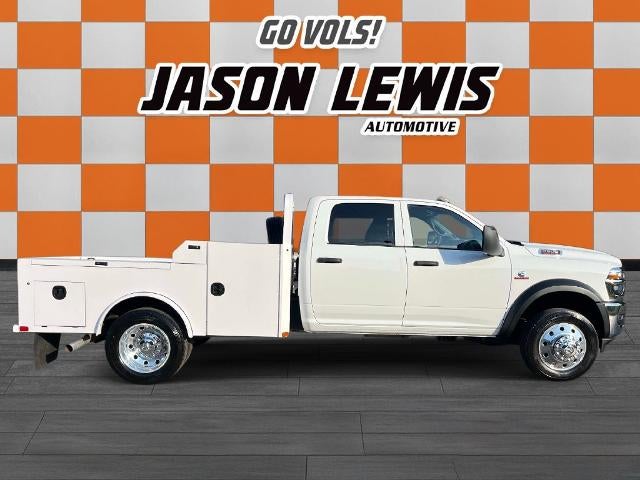 2026 RAM 4500 Chassis Cab Tradesman 4x4 Crew Cab 60" CA 173.4" WB