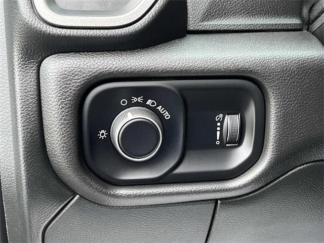 2024 RAM 5500 Chassis Cab Tradesman 4x2 Reg Cab 84" CA 168.5" WB