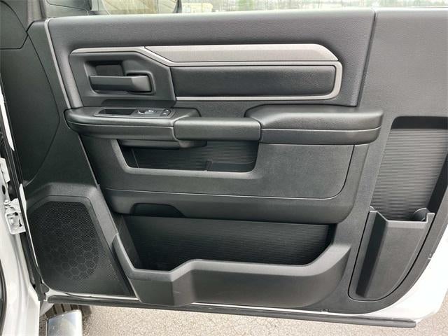 2021 RAM 5500 Chassis Cab Tradesman 4x4 Reg Cab 60" CA 144.5" WB