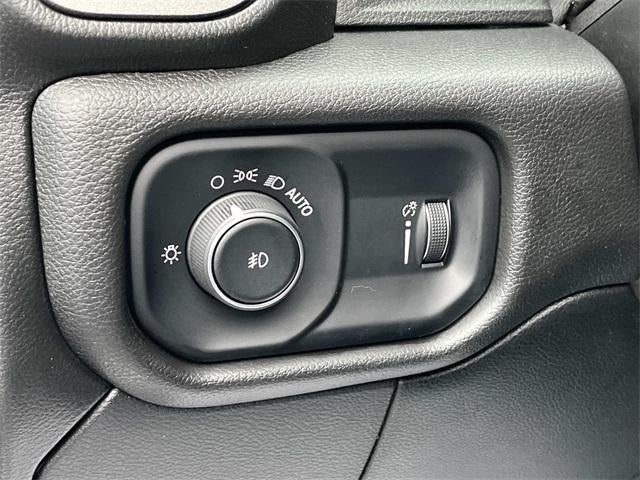 2024 RAM 5500 Chassis Cab Tradesman 4x4 Crew Cab 60" CA 173.4" WB