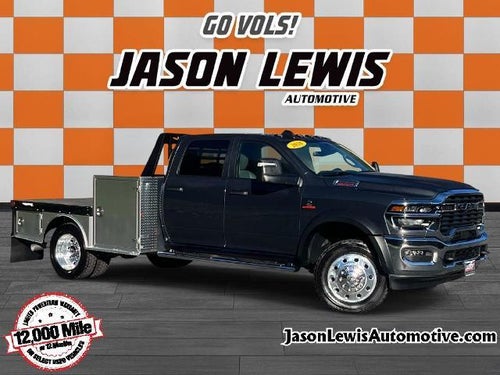 2026 RAM 5500 Chassis Cab Tradesman 4x4 Crew Cab 60" CA 173.4" WB