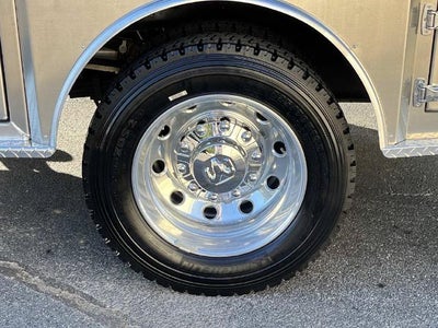 2026 RAM 5500 Chassis Cab Tradesman 4x4 Crew Cab 60" CA 173.4" WB