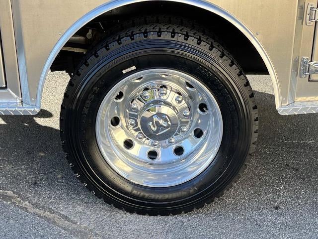 2026 RAM 5500 Chassis Cab Tradesman 4x4 Crew Cab 60" CA 173.4" WB