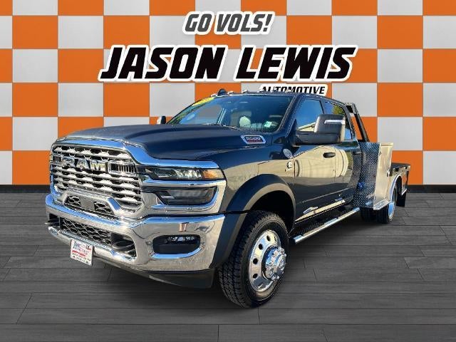 2026 RAM 5500 Chassis Cab Tradesman 4x4 Crew Cab 60" CA 173.4" WB