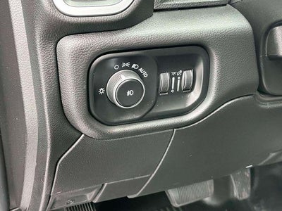 2020 RAM 3500 Chassis Cab SLT 4WD Reg Cab 60" CA 143.5" WB