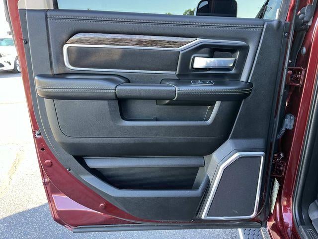 2021 RAM 3500 Chassis Cab Laramie 4WD Crew Cab 60" CA 172.4" WB