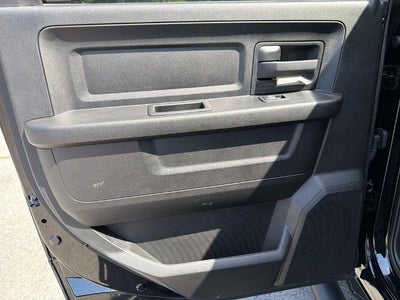 2024 RAM 3500 Chassis Cab Tradesman 4WD Crew Cab 60" CA 172.4" WB