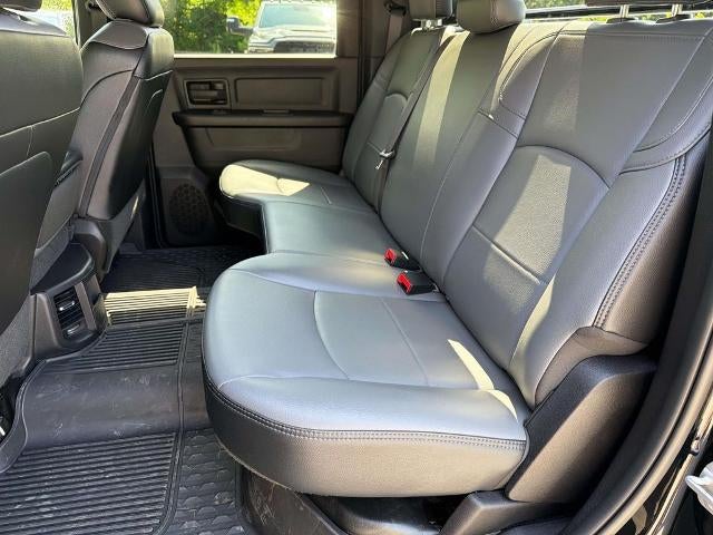 2024 RAM 3500 Chassis Cab Tradesman 4WD Crew Cab 60" CA 172.4" WB