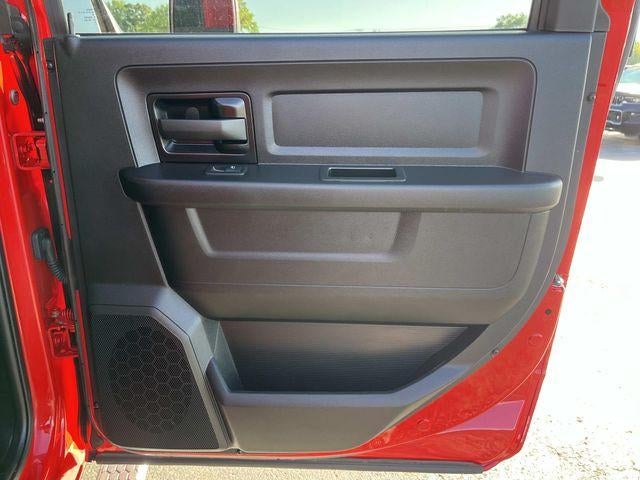 2024 RAM 3500 Chassis Cab Tradesman 4WD Crew Cab 60" CA 172.4" WB