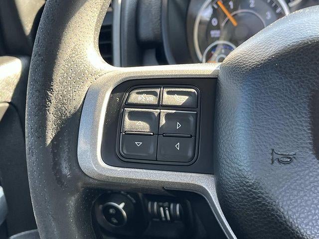 2019 RAM 3500 Chassis Cab Tradesman 4WD Crew Cab 60" CA 172.4" WB