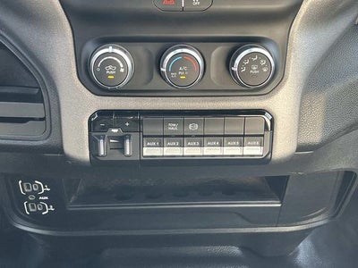 2023 RAM 3500 Chassis Cab Tradesman 4WD Crew Cab 60" CA 172.4" WB