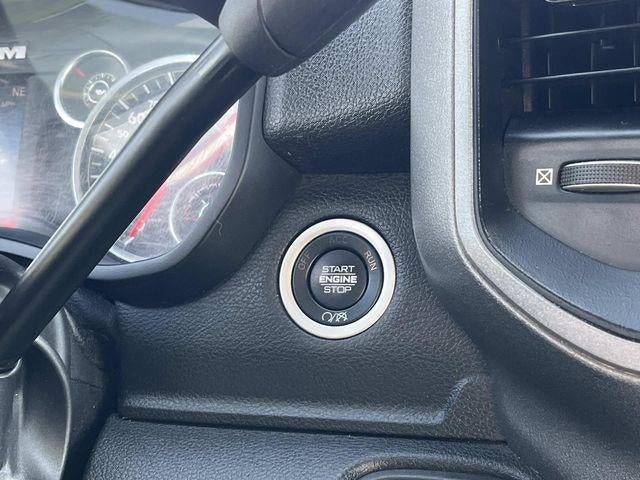 2023 RAM 3500 Chassis Cab Tradesman 4WD Crew Cab 60" CA 172.4" WB