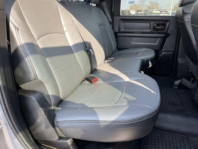 2023 RAM 3500 Chassis Cab Tradesman 4WD Crew Cab 60" CA 172.4" WB