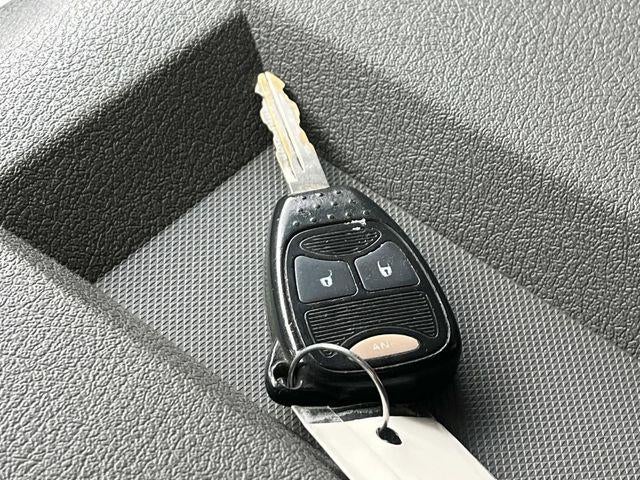 2008 Dodge Ram 2500 4WD Mega Cab 6.3 Ft Box SXT