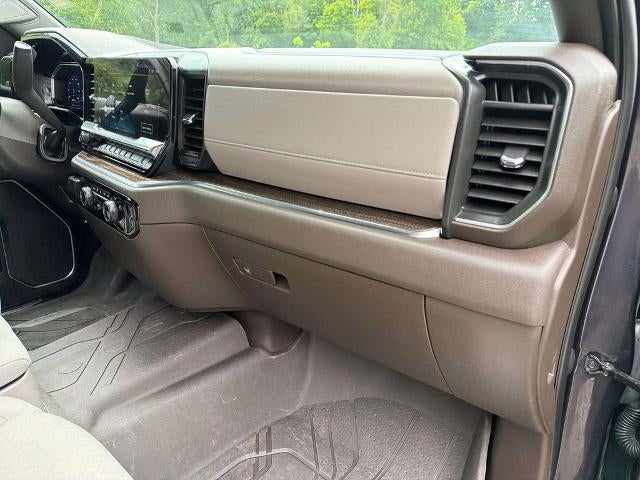 2022 Chevrolet Silverado 1500 Crew Cab Short Box 4-Wheel Drive LT 2FL