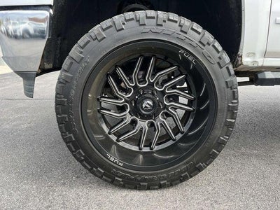 2015 Chevrolet Silverado 1500 Crew Cab Short Box 4-Wheel Drive LT Z71